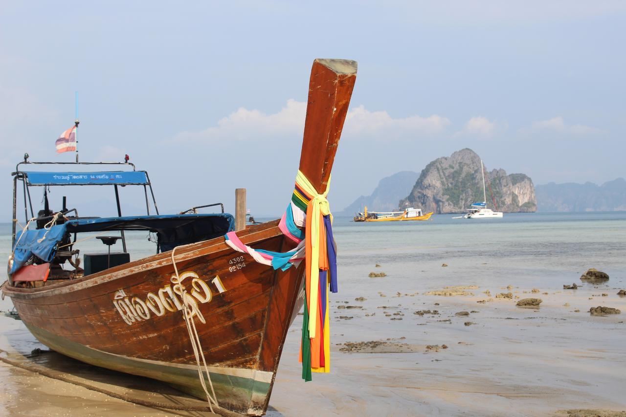 Koh Ngai Paradise Beach Exterior photo